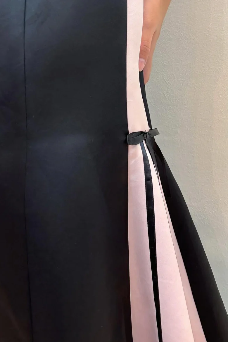 Black Strapless Sleeveless A-Line Scoop Satin Long Prom Formal Dress