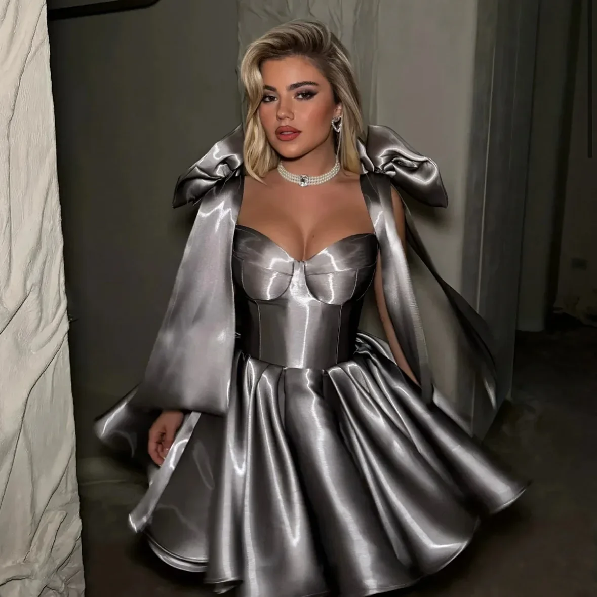 Customized Modern Bow Straps Grey Mini Prom Dress Puffy Ball Gown Short Evening Gowns Short Cocktail Party Dress 2026