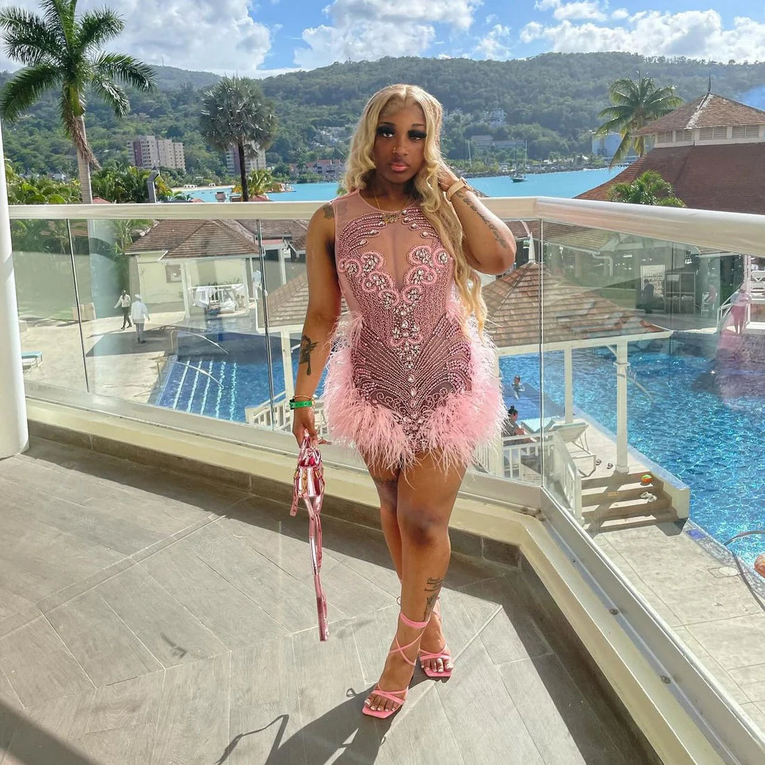 Luxurious Sequins Beaded Short Homecoming Dresses