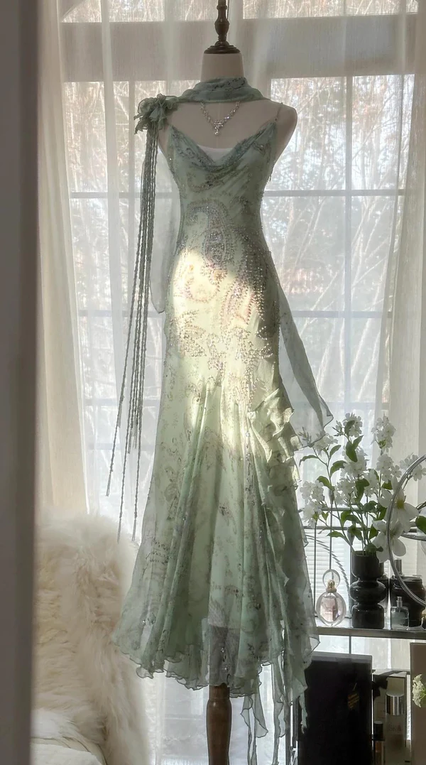 Fairytale Pink Spaghetti Straps Mermaid Evening Gowns Vintage Elegant Beaded Silk Long Prom Dress Guest Dresses