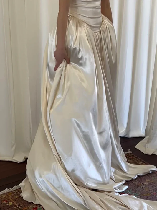 Gentle Vintage Ball Gown Straps Pleated Ivory Satin Wedding Dress