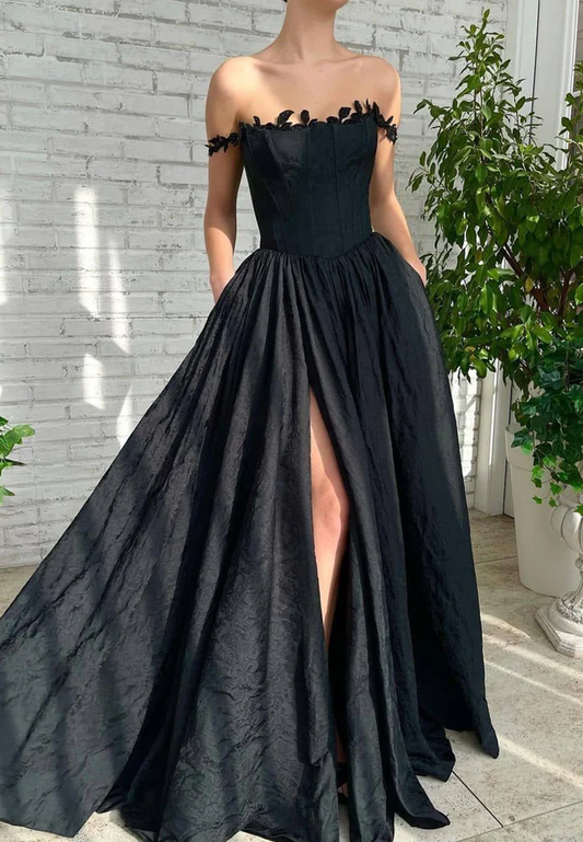 Off-Shoulder Sleeveless Pleated A-Line Prom Dress