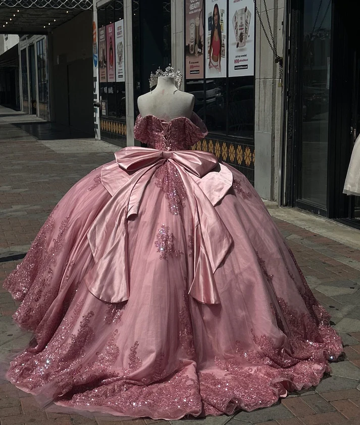 Off Shoulder Sleeveless Beaded Appliques Bow Knot Ruffles Pink Sweet 15 Quinceañera Dress