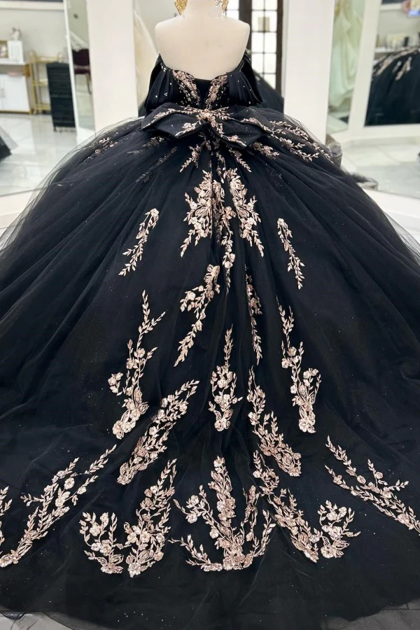 Off Shoulder Sleeveless Beaded Gold Appliques Bow Knot Balck Quinceanera Dress