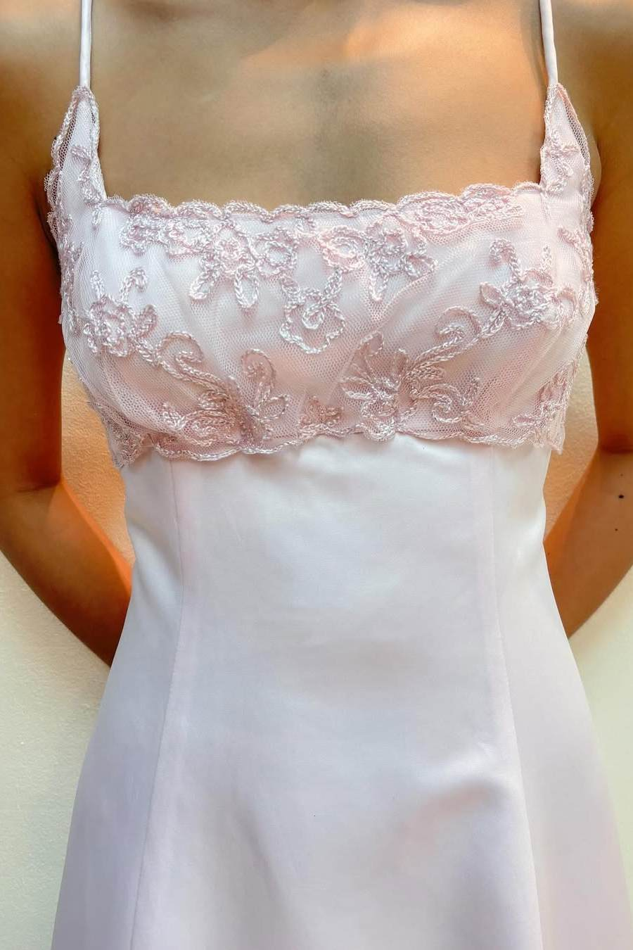 Pink Spaghetti Straps Appliques Empire-Waist Satin Prom Dress