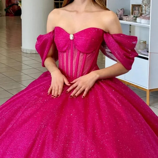 Pretty Rose Red Quinceanera Dresses Off The Shoulder Tull Party Birthday Corset Ball Gown Sweet Vestidos 15 De Anos customized