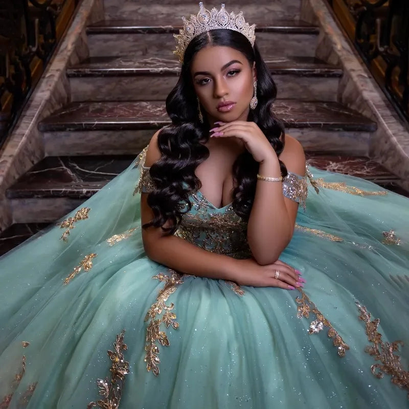 Mint Green Ball Gown Gold Applique Off The Shoulder Quinceanera Dresses With Cape Sweet 16 Vestidos De 15 Anos customized