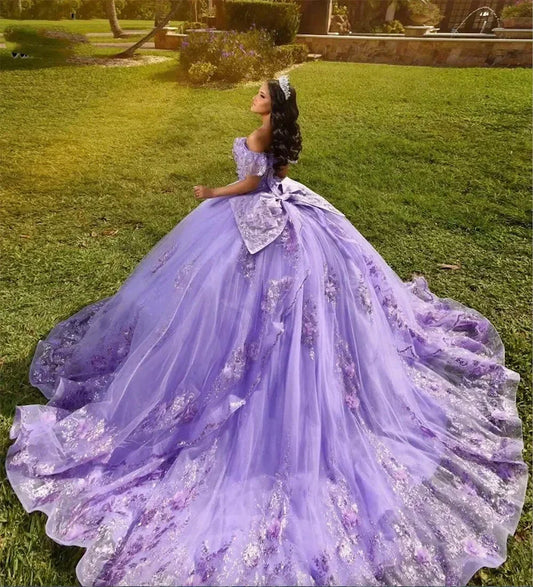 Luxury Lavender Quinceanera Dresses Applique Lace-Up Bow Vestidos De 15 Anos Tulle Mexican Girls Birthday Gowns Customized