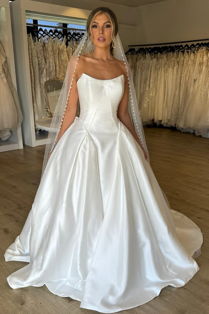 Women's White Satin A Line Corset Wedding Dresses Sweetheart Simple Bridal Wedding Gowns