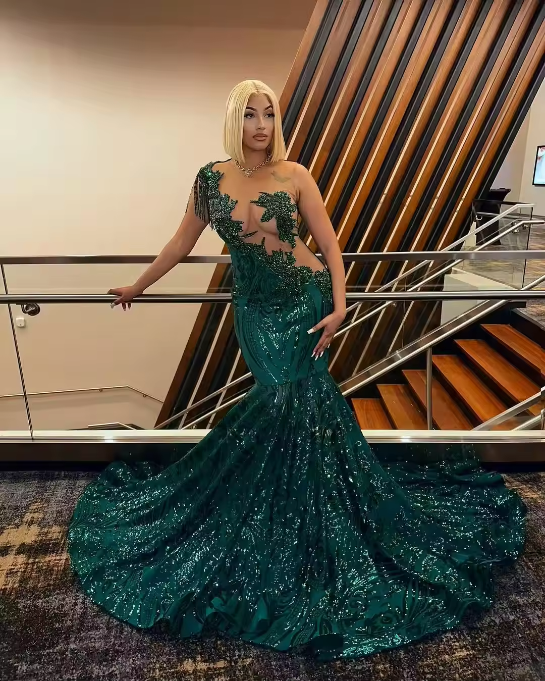 Glitter Gold Mermaid Long Prom Dresse 2025 Bead Diamonds Tassels Birthday Party Gowns For Black Girls Customized