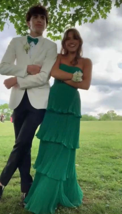 Cream Yellow/Light Pink/Green Fashion Elegant Strapless Long Chiffon Layered Ball Gown Evening Dress Wedding Bridesmaid Party Dress Prom Dress