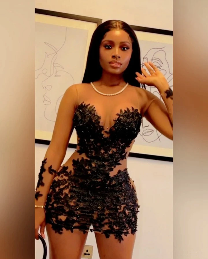 Plus Size Women Aso Ebi Evening Gowns Zipper Back Short Black Lace Dresses Long Sleeves Sexy Tulle Sheer Party Dress,MW002