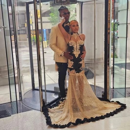 Elegant Black and Gold Sequin Prom Dress For Black Girls Luxury High Neck Lace Applique Party Gowns