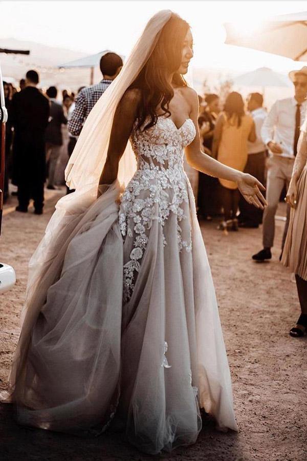 Boho Sweetheart Wedding Dress Bridal Gowns With 3D Lace Applique